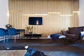 The Gallery Suites by Fragola Collection