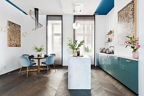 The Gallery Suites by Fragola Collection