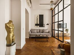The Gallery Suites by Fragola Collection