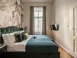 Bohemian Suites by Fragola Apartments