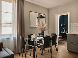 Bohemian Suites by Fragola Apartments