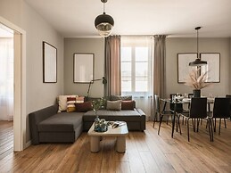 Bohemian Suites by Fragola Apartments