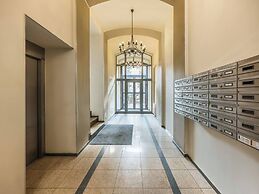 Bohemian Suites by Fragola Apartments