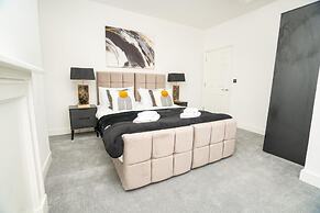 The Residence by Guestz