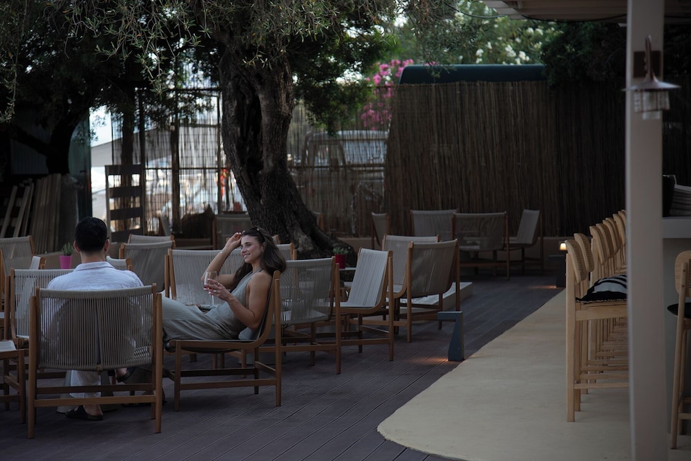 Ionian Crown Suites in Barbati