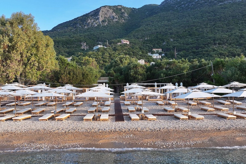 Ionian Crown Suites in Barbati