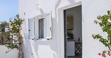 Black Sand Santorini Studio