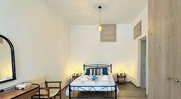Black Sand Santorini Studio