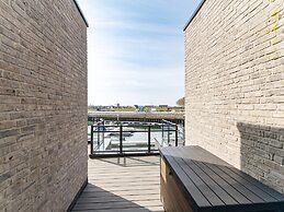 Marina Stay With Dual Terraces