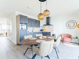 Marina Stay With Dual Terraces