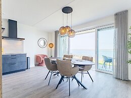 Marina Stay With Dual Terraces