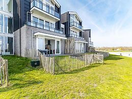 Marina Stay With Dual Terraces