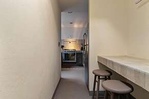 Quiet and Cozy Home with Great Location