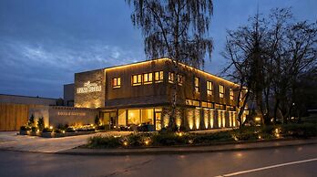 MS Living Hotels