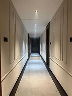 Hotel Ace Inn