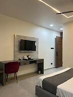 Hotel Ace Inn
