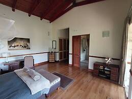 Room-crown Ivory B&B King's Chambers