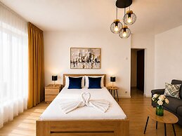 Metropole Apartments Prime One