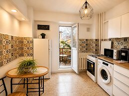 Metropole Apartments Prime One