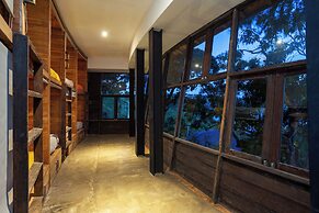Bong Lux Hostel