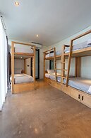 Bong Lux Hostel