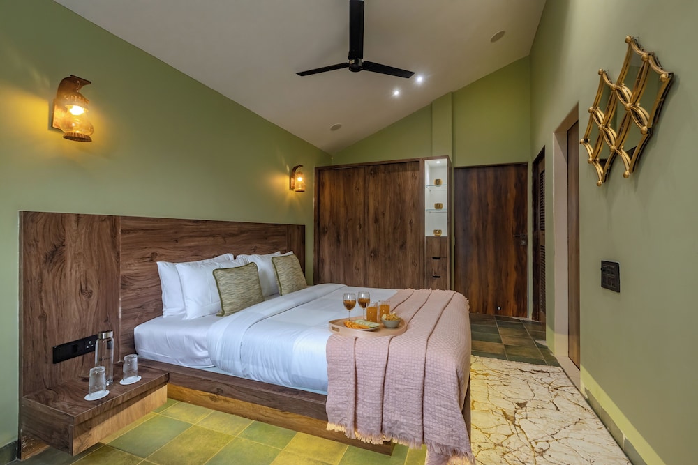 ELIVAAS Moonlit retreat 3 BHK with Pool