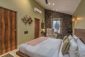 ELIVAAS Moonlit retreat 3 BHK with Pool