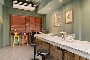 Baan La-Or Heritage Suite