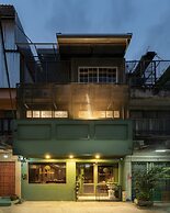 Baan La-Or Heritage Suite