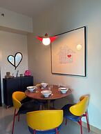Playful 1BR Bayview Near Okada & MOA