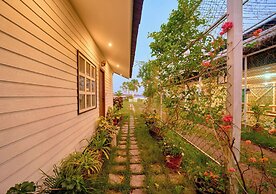 JC Den Villa Kochi by VOYE HOMES