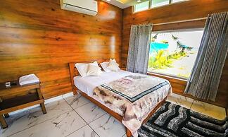JC Den Villa Kochi by VOYE HOMES
