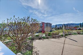 Bright 1 Bdrm at Amenity Rich Resort 102