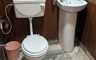 Hotel Meerut International