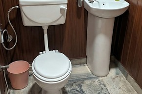 Hotel Meerut International