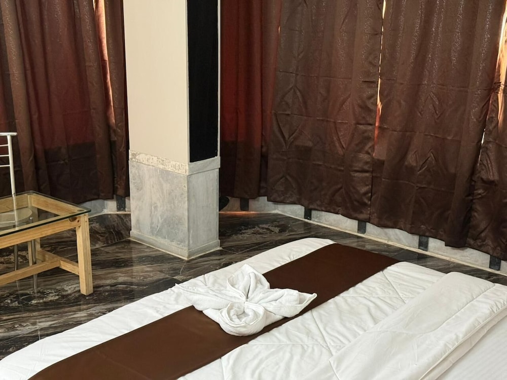 Hotel Sai Amar International