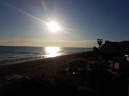 Gava Mar Apartment With Beach View