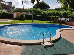 Gava Mar Apartment With Beach View