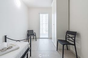 Modern 2BR Retreat in Pula - Bright Quiet