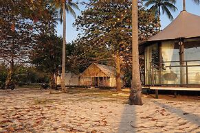 Room-1-bedroom Tent at Sunset Viewpoint,