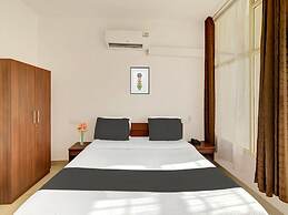 Classic With Balcony Madikeri City Center