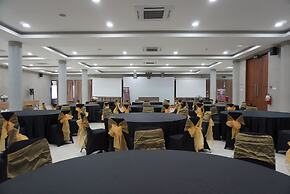 Patra Parapat Hotel