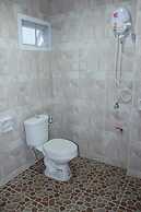 Sairee Center Guesthouse