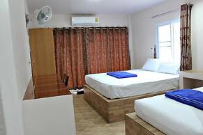 Sairee Center Guesthouse