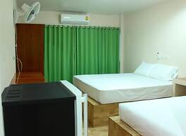 Sairee Center Guesthouse