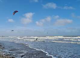 Beachside Stay for 4 in Blankenberge
