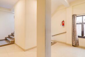 Saver Double Hotel Parijat