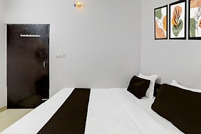 Saver Double Hotel Parijat