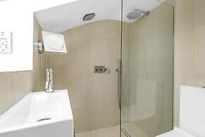 Beautiful 3 Bedroom Flat in Fulham