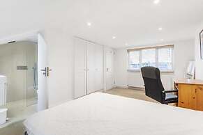 Beautiful 3 Bedroom Flat in Fulham